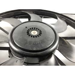 Mercedes Benz Lüfterzarge / Zarge incl. Lüftermotor A2465000093 Bosch 0130308401 3135104226 3136613377