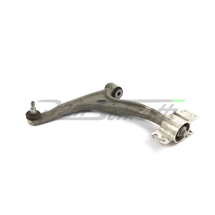 Рычаг нижний MERCEDES-BENZ W176 12-/W246 11-14 LH