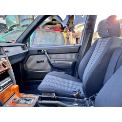 Mercedes Benz W201 190E (1982-1993) Innenausstattung inkl. Türverkleidungen vorne & hinten links & rechts Karo Blau ähnlich Sportline Sitz mit Armlehne