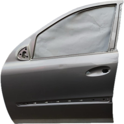 Mercedes ML W164 (2055-2011) Tür vorne links Grau...