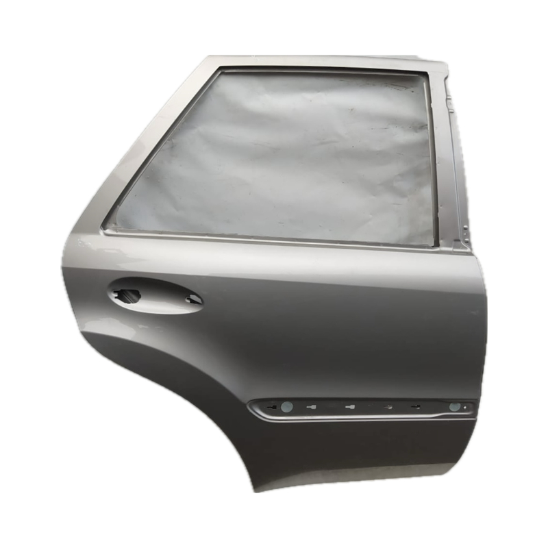 Mercedes ML W164 (2055-2011) Tür hinten rechts Grau Palladiumsilber 792 A1647301005
